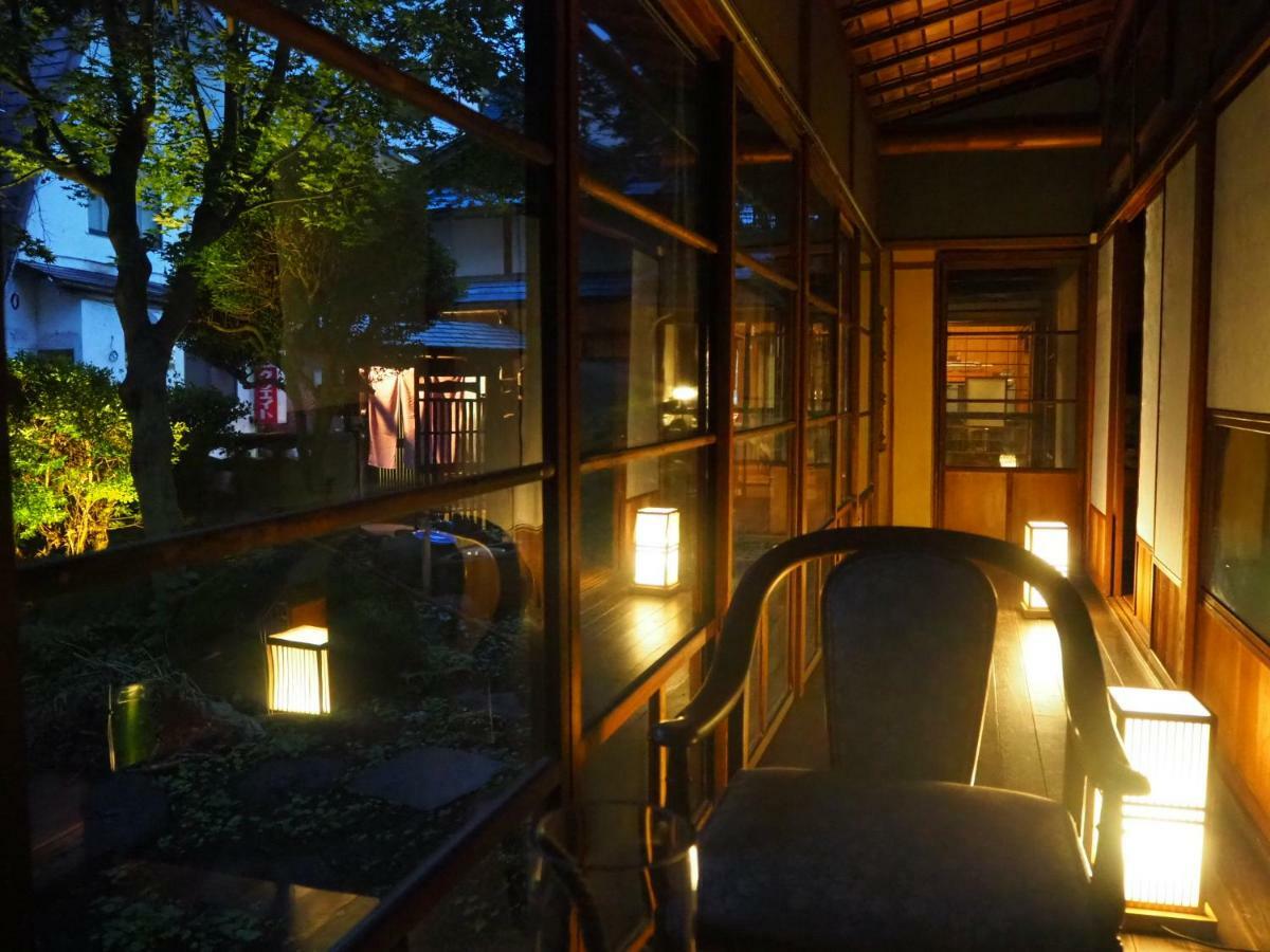 飲んで泊まれる古民家 -浮木-Fumoku Hotel Chino Bagian luar foto